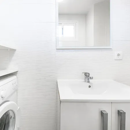 Acuarium 3-19-e Levante Apartamento