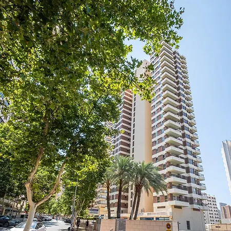 Acuarium 3-19-e Levante * Benidorm